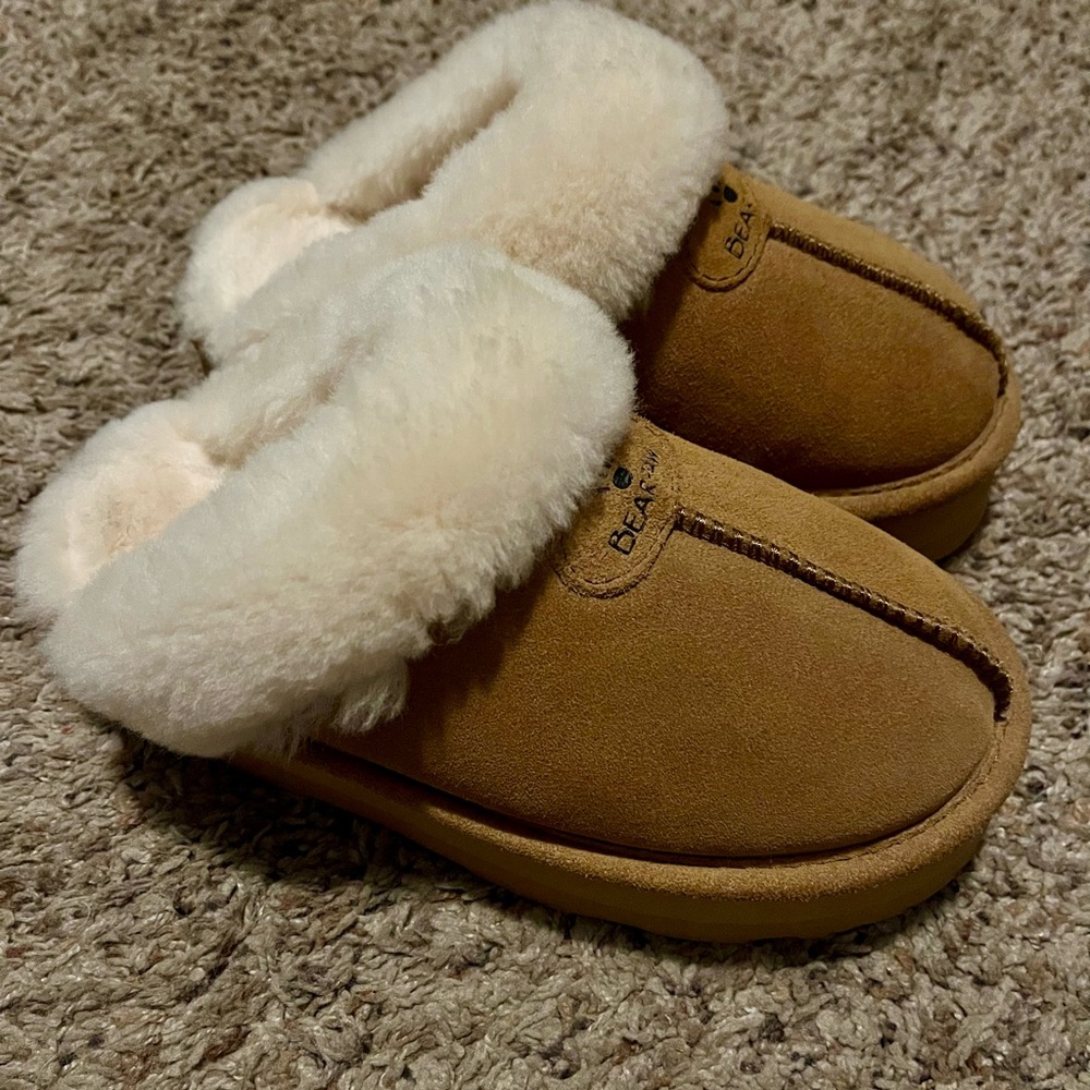 BearPaw Retro Loki Platform Slippers